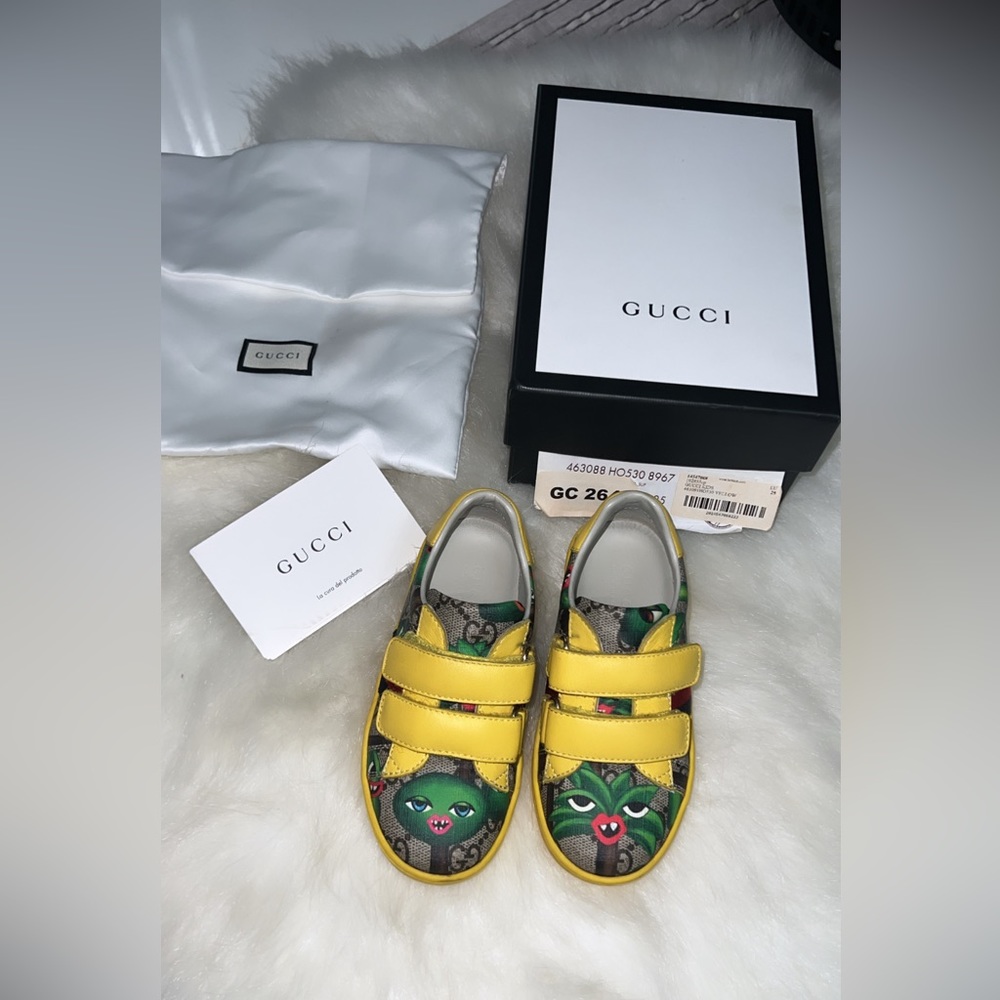 Gucci Kids Yellow Shoes with Green Monster Design